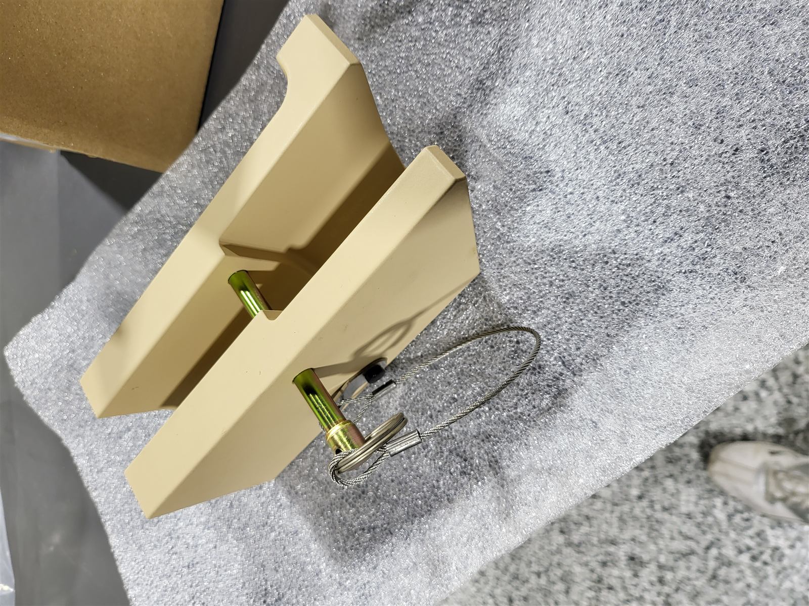 Assembled LED work light kitted and ready for packout