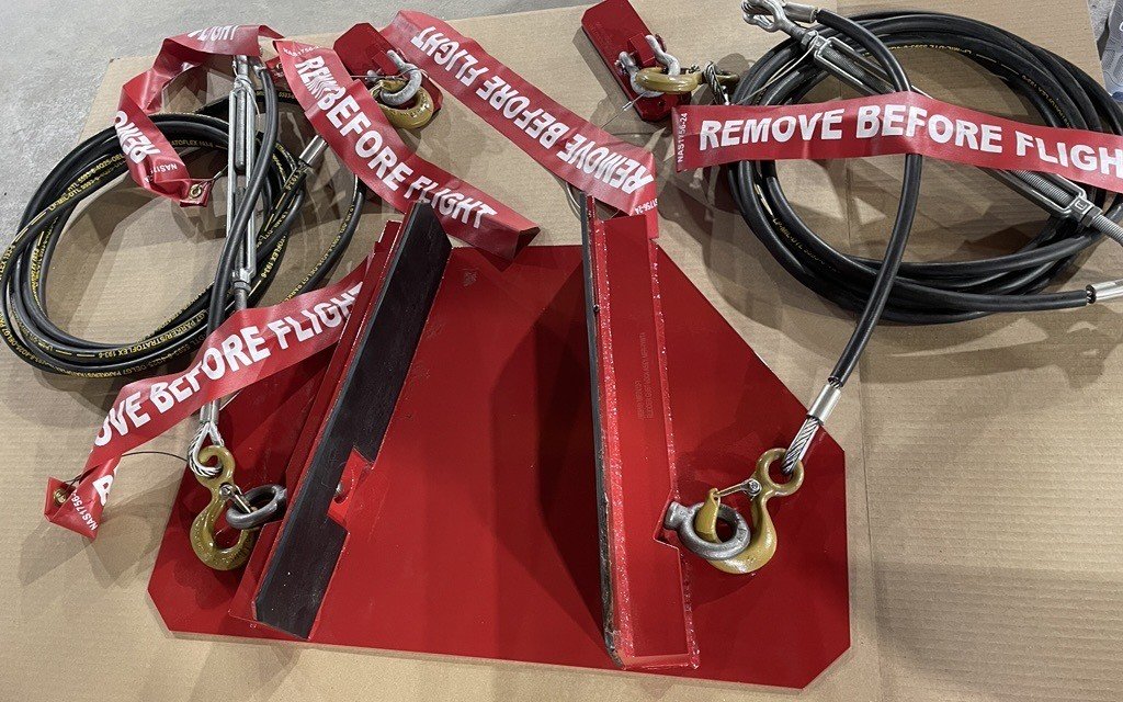 Wire rope and cable rigging assemblies with hardware